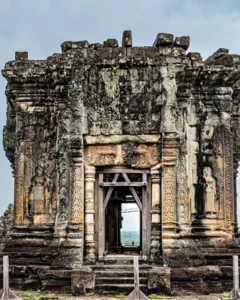 Bakheng Temple