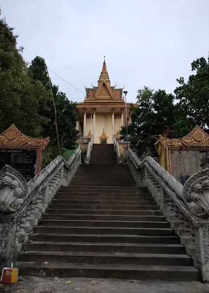 Wat Samanthi Pagoda