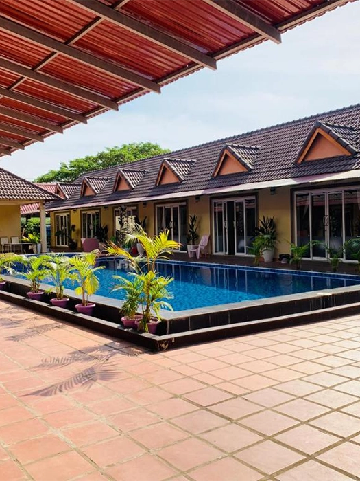 Hello Kampot Resort