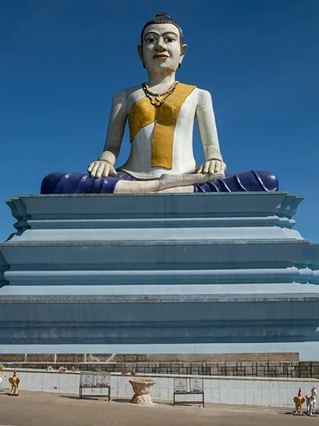 Lok Yeay Mao Monument