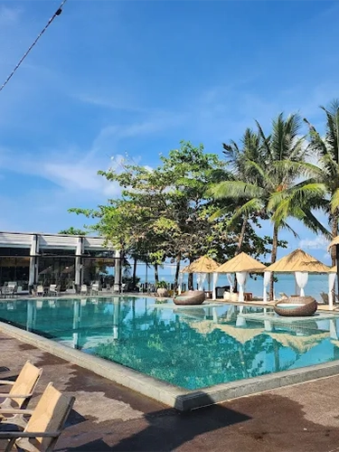 Queenco Hotel & Casino