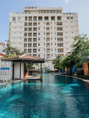 Sea Breeze Hotel & Villa