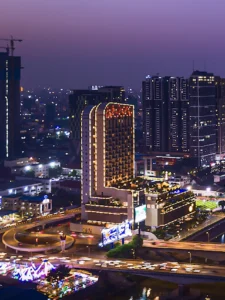 SUN & MOON, Riverside Hotel