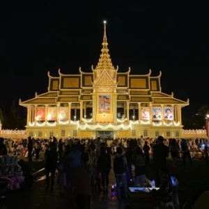 The 5 Best Places to Visit in Phnom Penh