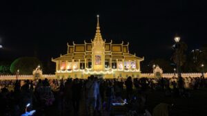 The 5 Best Places to Visit in Phnom Penh